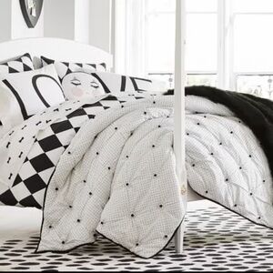 🖤 Pottery Barn Teen + Emily & Meritt Full/Queen Quilt + 2 Shams Set